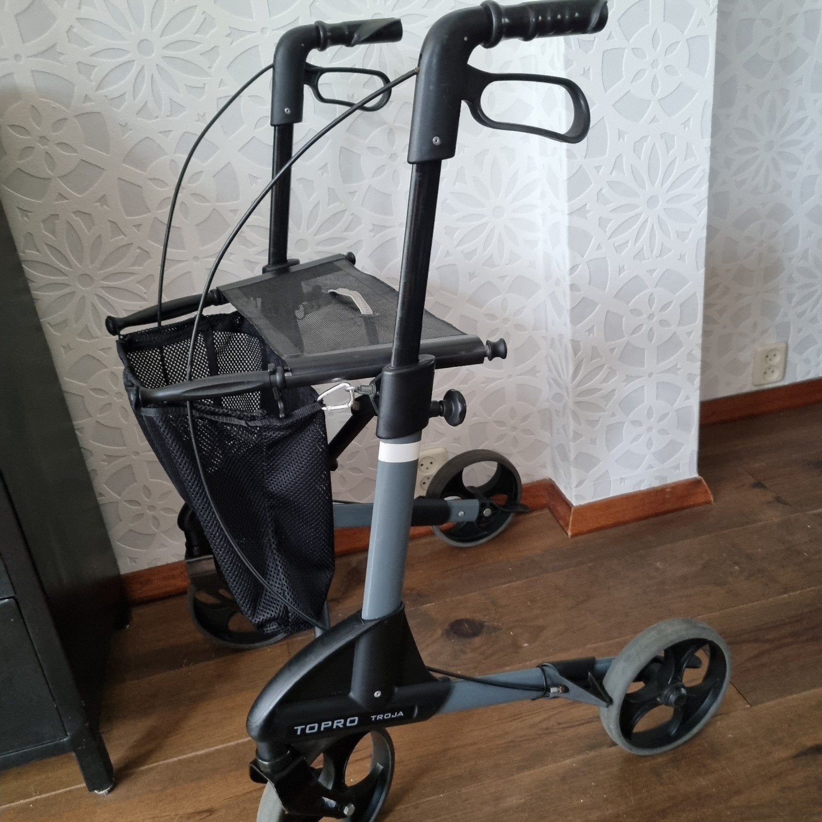 *KEURIGE*  topro troja classic rollator lichtgewicht S M, Ophalen, Lichtgewicht, Zo goed als nieuw