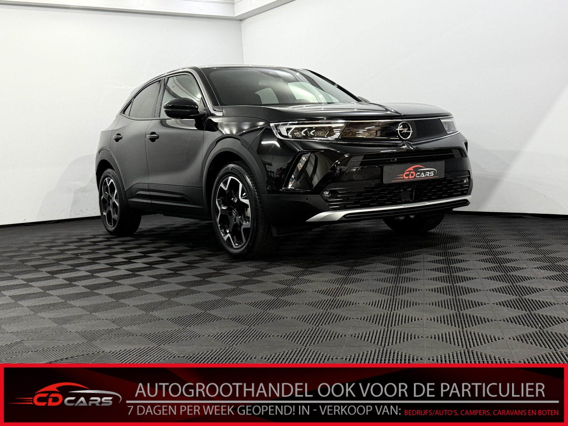 Opel Mokka 1.2 Turbo Hybrid GS Camera, Apple carplay, Winter, Gebruikt, 1199 cc, Leder en Stof, Zwart