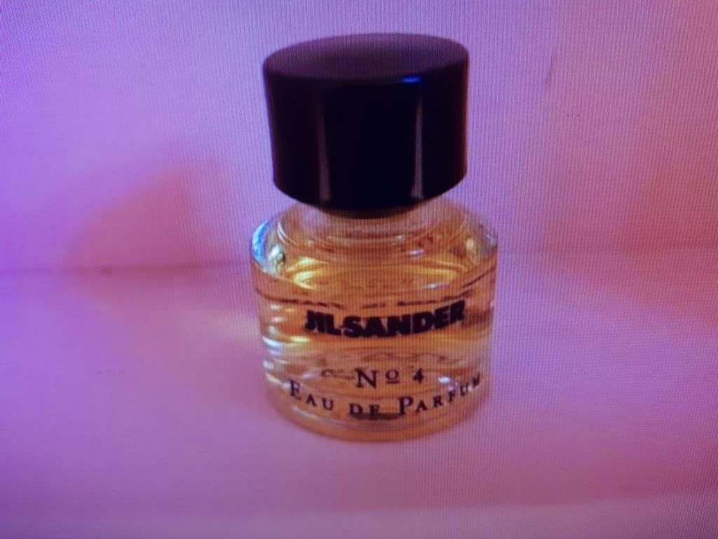 Parfum miniatuur Jil Sander No 4 edp, Verzamelen, Parfumverzamelingen, Nieuw, Miniatuur, Gevuld, Ophalen of Verzenden