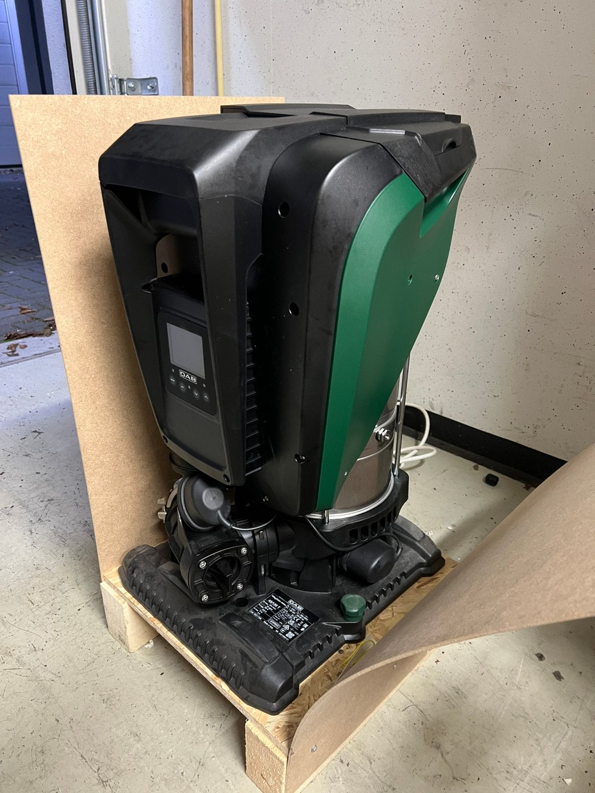 Dab Esyboy max 45/120 T, Ophalen, Nieuw, Elektrisch, Hydrofoorpomp