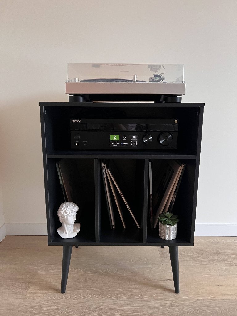WOOOD James kastje zwart/walnoot – vakkenkast / vinylkast, Ophalen, Gebruikt