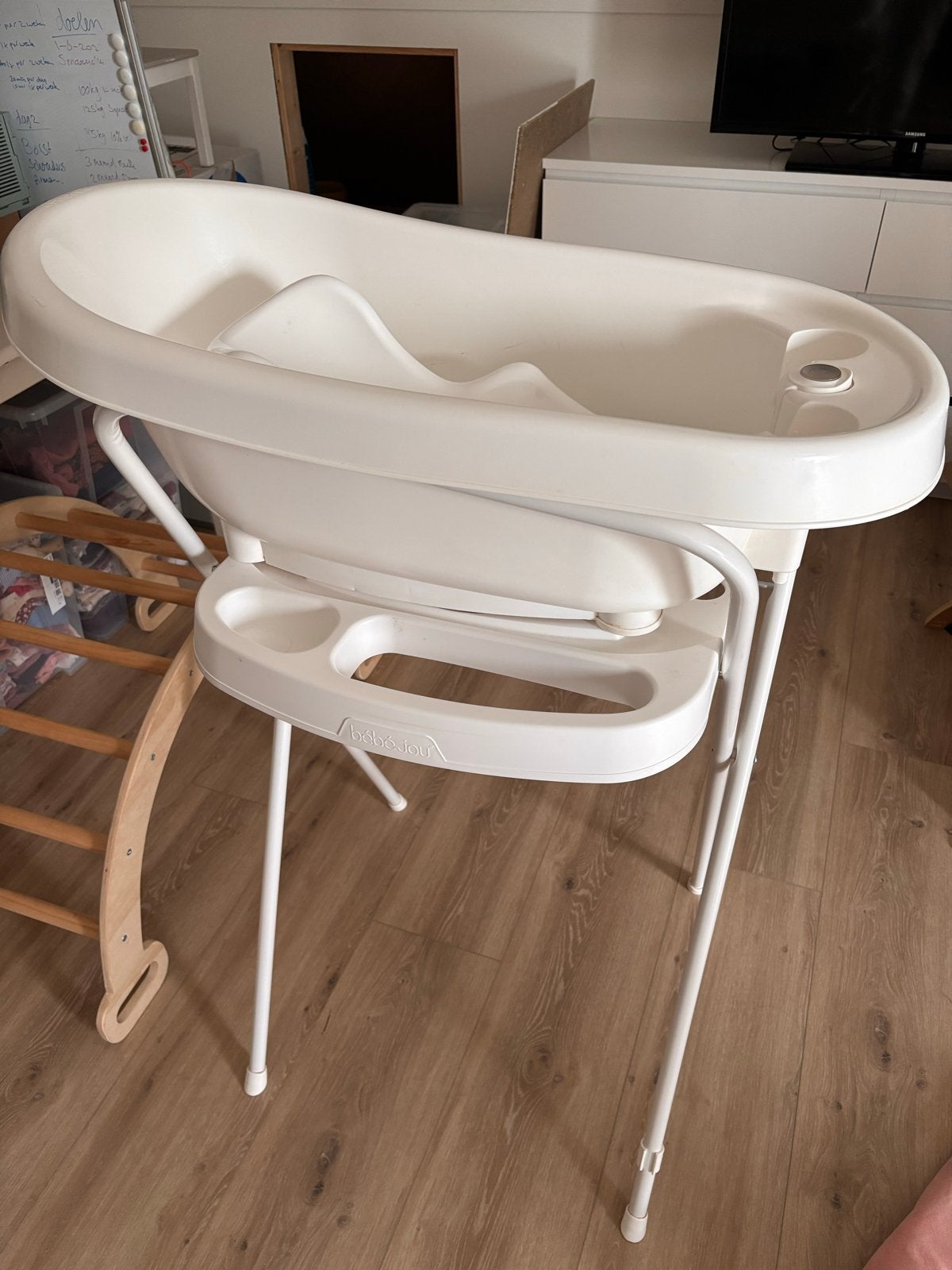 Bébé-jou babybadje met standaard en thermometer, Kinderen en Baby's, Ophalen, Gebruikt, Badje, Bébé-jou