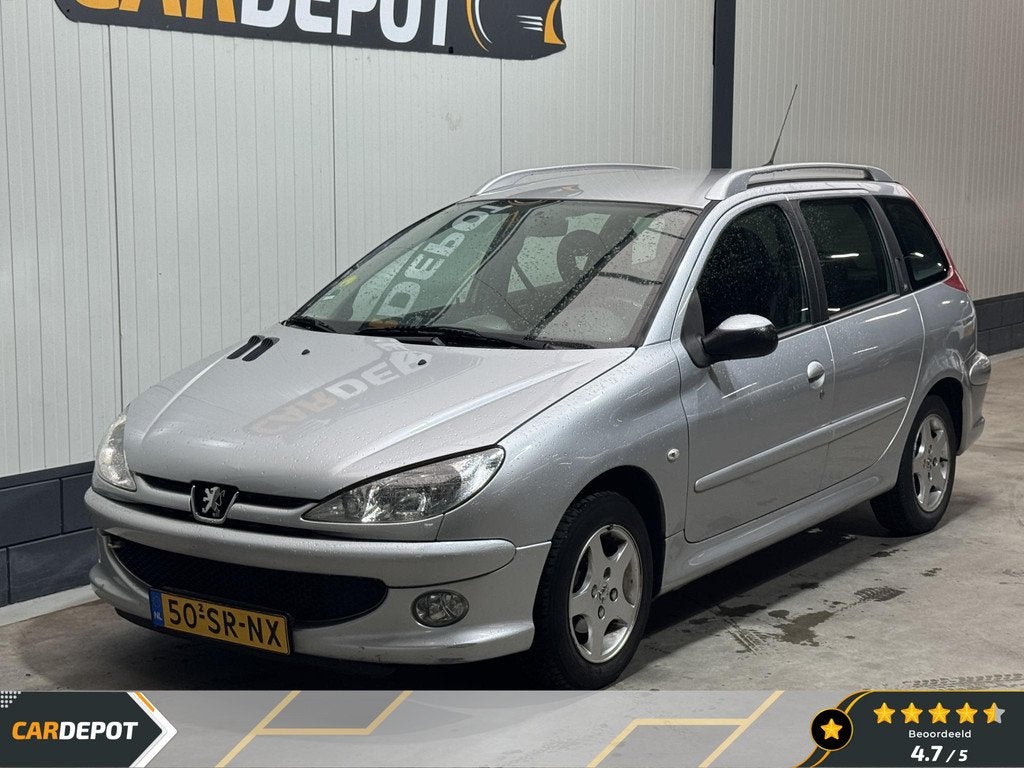 Peugeot 206 SW 1.4 Air-line 3 Airco Vol Jaar APK, Auto's, Peugeot, Voorwielaandrijving, Stof, 4 cilinders, Origineel Nederlands