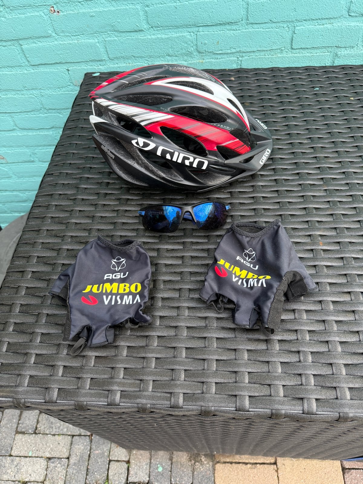 Diverse fietsspullen: Giro helm, Rogelli bril, Jumbo Visma h, Ophalen of Verzenden, Gebruikt, Overige maten, Heer of Dame