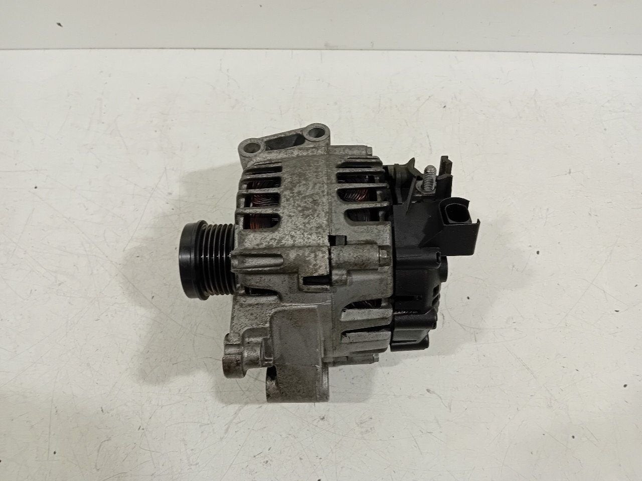 Dynamo Ford C-Max, Onderdelen@venauto.nl, Van der Ven Autorecycling B.V., Gebruikt, Ettenseweg 76, 4706 PB Roosendaal, The Netherlands