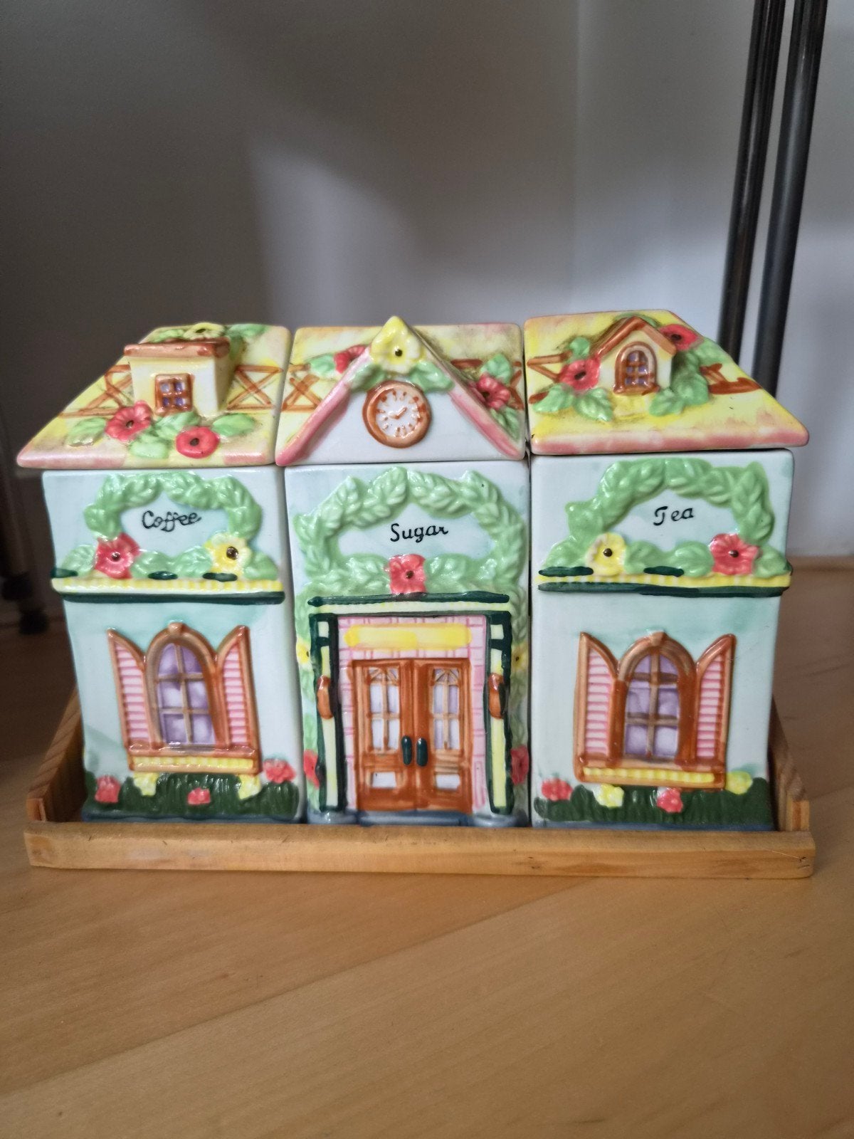 Aardewerk huisjes - Koffie suiker thee potten, Huis en Inrichting, Voorraadpot, Ophalen, Gebruikt, Steen/keramiek
