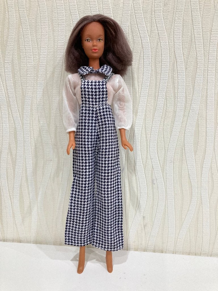 Super LINNA barbie uit de jaren 70, Verzamelen, Poppen, Ophalen of Verzenden, Gebruikt, Fashion Doll