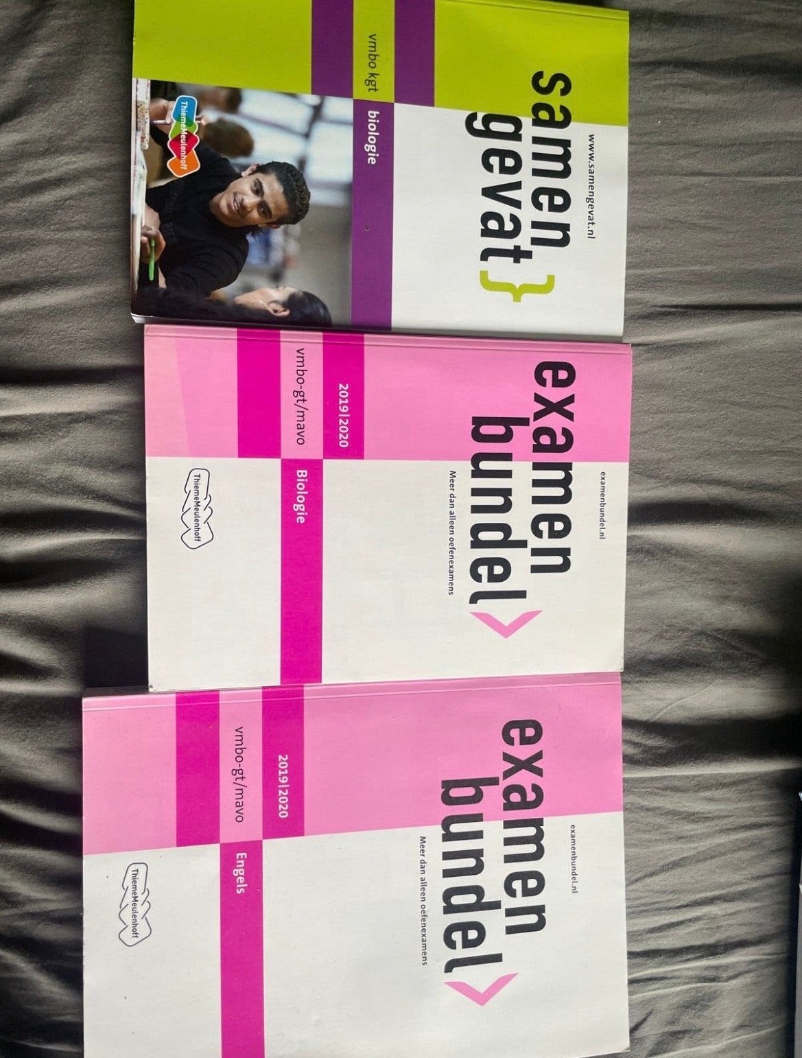 Gratis: Samengevat en Examenbundels Biologie & Engels VMBO, Ophalen, Gelezen, VMBO, Biologie