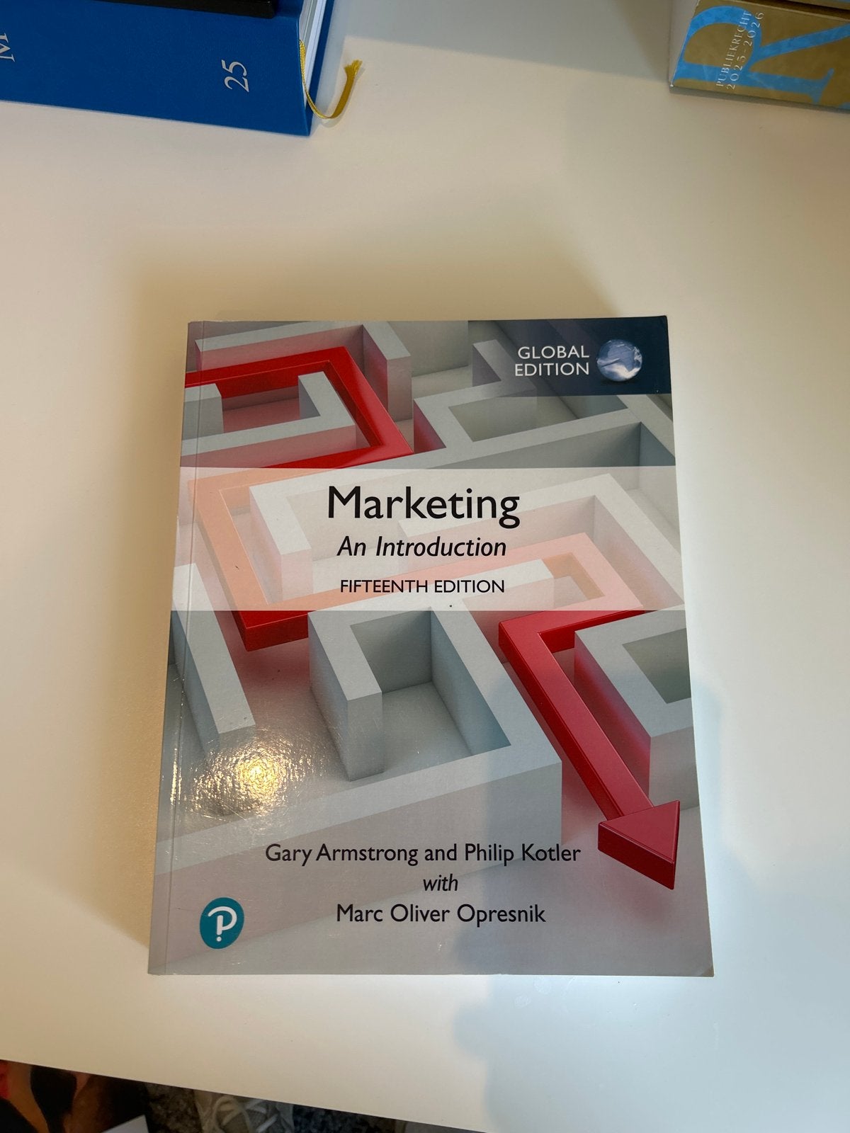 Marketing: An Introduction - Fifteenth Edition, Ophalen of Verzenden, Gamma, Zo goed als nieuw, HBO