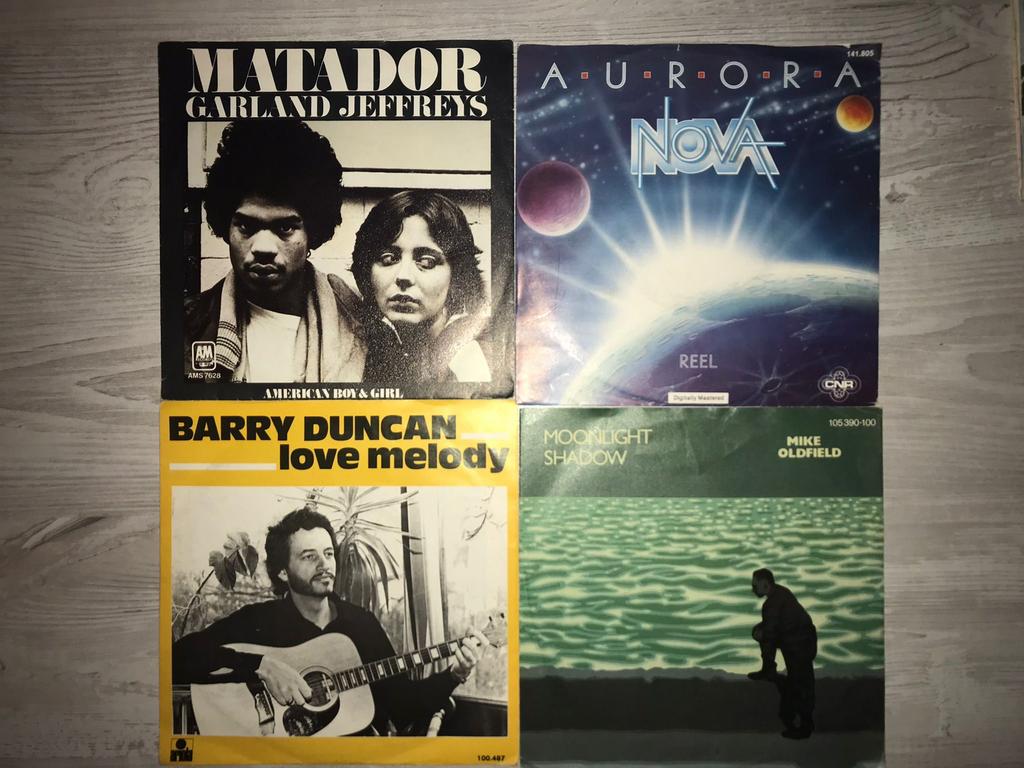 4 singels pop, Cd's en Dvd's, Vinyl Singles, Ophalen of Verzenden, Zo goed als nieuw, Pop