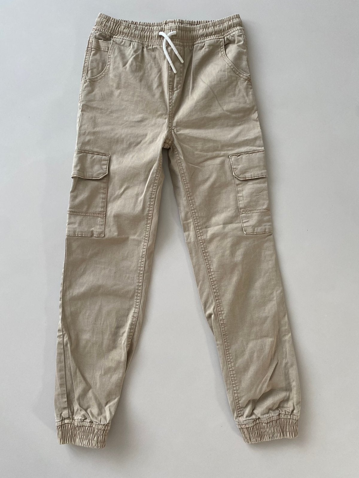 Beige lange jingensbroek TAKKO, als nieuw, Ophalen of Verzenden, Zo goed als nieuw, Jongen, Broek