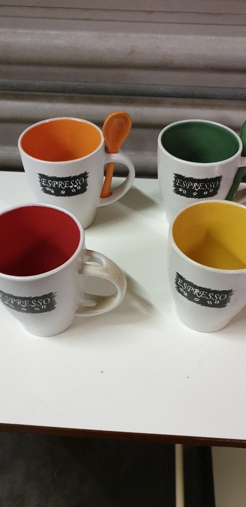 mokken expresso gekleurd, Huis en Inrichting, Keuken | Servies, Ophalen of Verzenden, 'T Olde Gre-j, Info@toldegrej.nl, Endepoelstraat 20f Didam