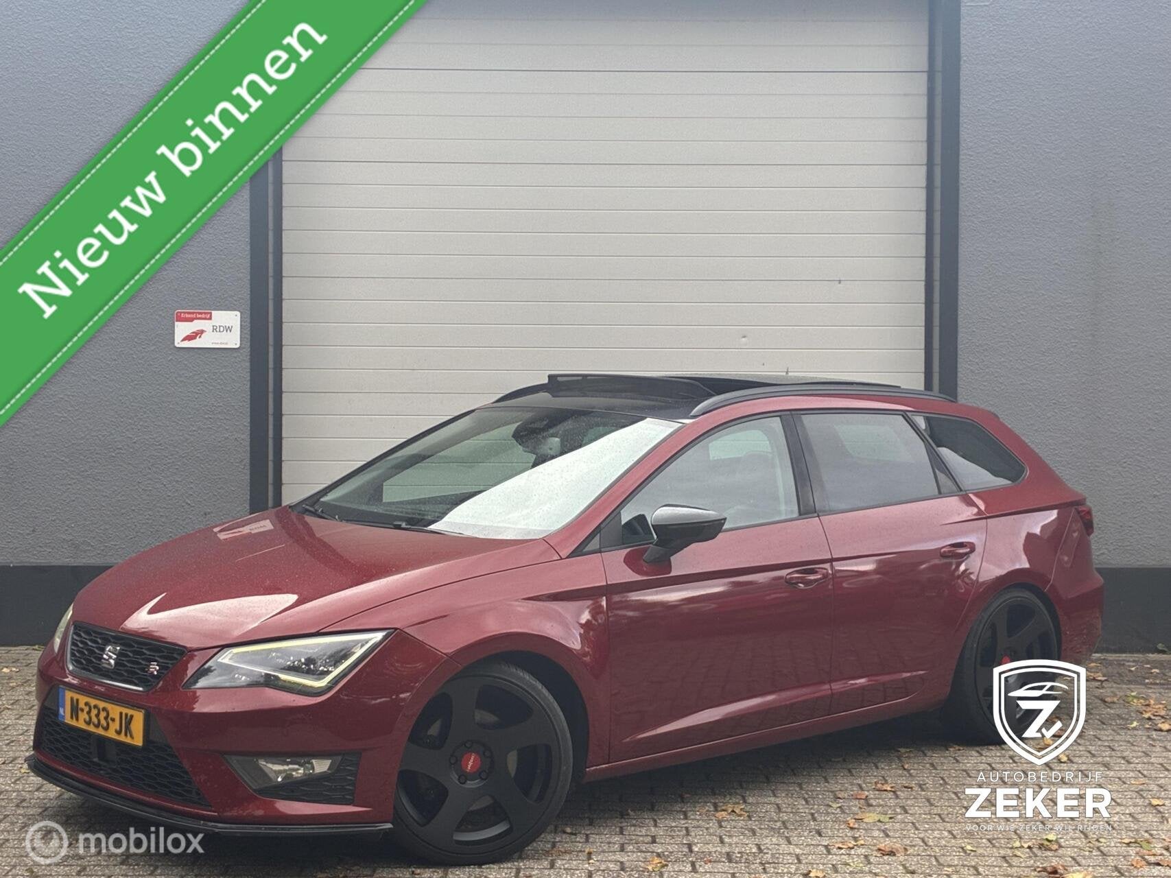 Seat Leon ST 2.0 TDI FR Business AUTOMAAT / AIR RIDE / PANO, Auto's, Gebruikt, Euro 6, 4 cilinders, Leon