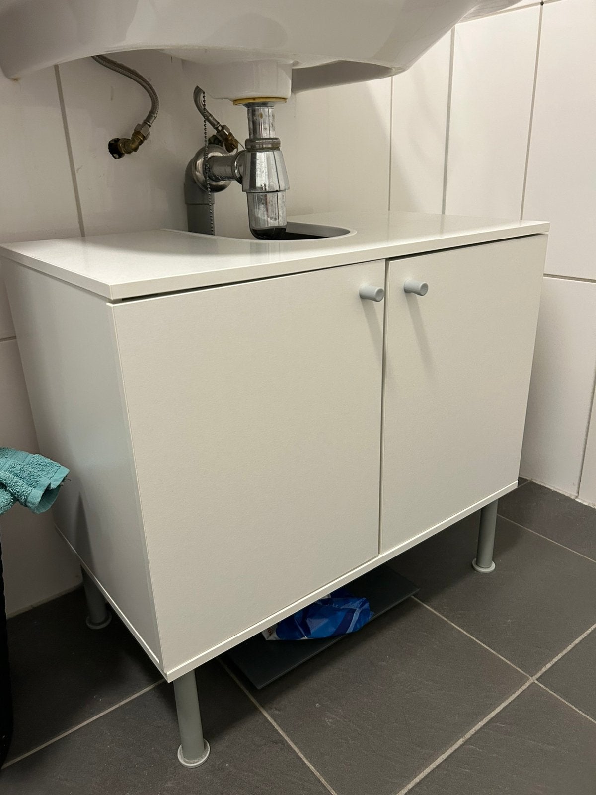 Ikea badkamer meubel te koop, Huis en Inrichting, Badkamer | Badkamermeubels, Ophalen, (Half)hoge kast, Minder dan 50 cm, Zo goed als nieuw