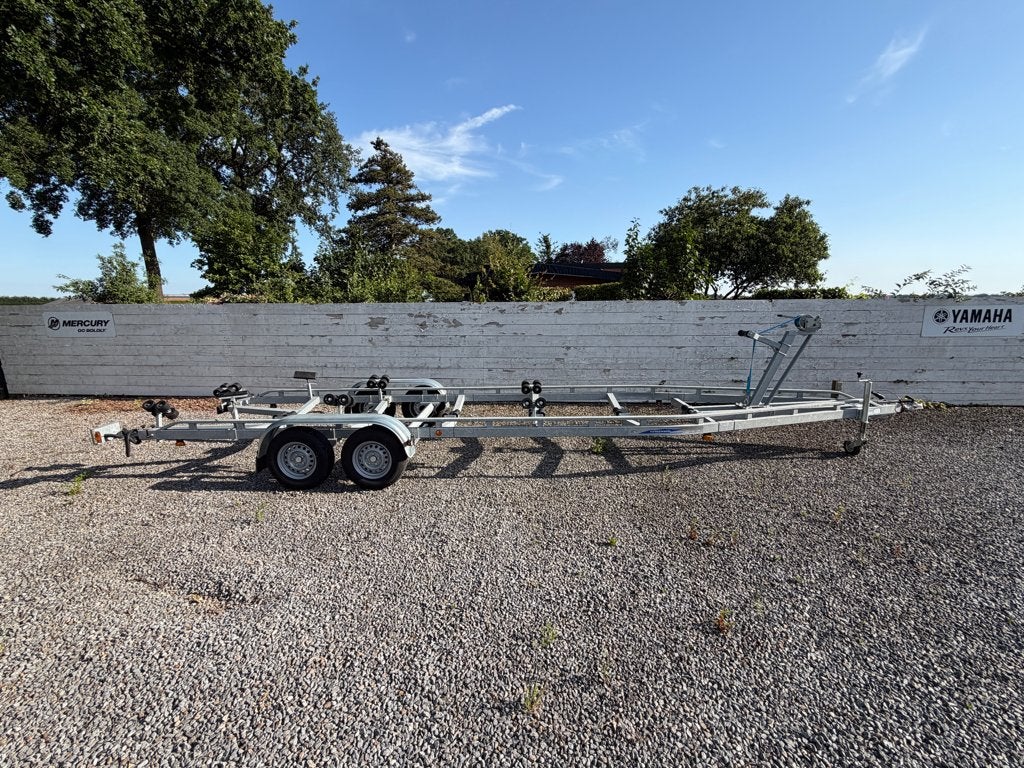 Boot trailer, Watersport en Boten, Ophalen, Sloepentrailer, 6 tot 9 meter, Zo goed als nieuw
