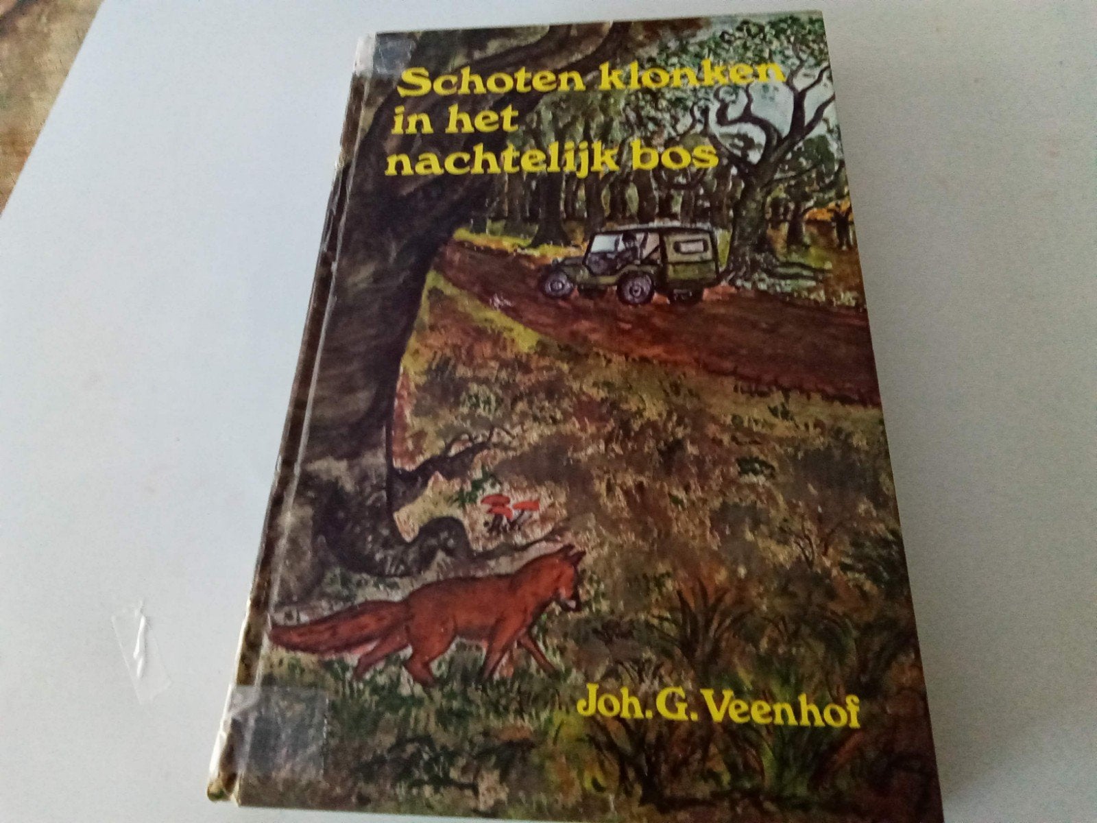 Schoten klonken in het nachtelijk bos ( Joh G Veenhof, Boeken, Romans, Ophalen of Verzenden, Gelezen