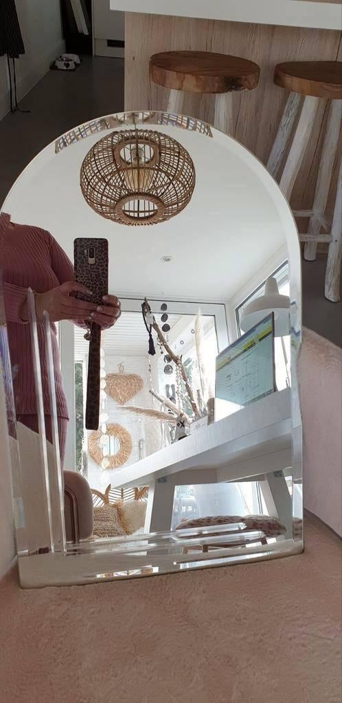 Spiegel in boog vorm, Huis en Inrichting, Woonaccessoires | Spiegels, Ophalen, Minder dan 50 cm, Zo goed als nieuw, Minder dan 100 cm