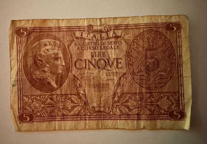 Oude Italiaanse 5 Lire bankbiljet - Zeldzaam verzamelstuk, Postzegels en Munten, Verzenden, Italië, Los biljet