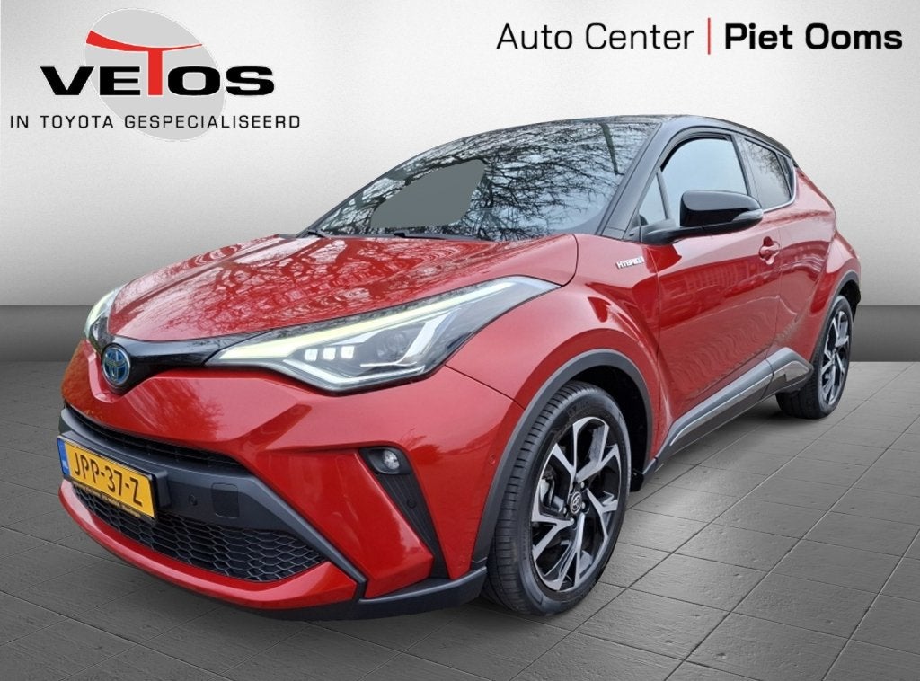 Toyota C-HR 1.8 Hybrid Executive Bi-Tone trekhaak (bj 2022), Auto's, 12 maanden, Euro 6, 4 cilinders, 98 pk