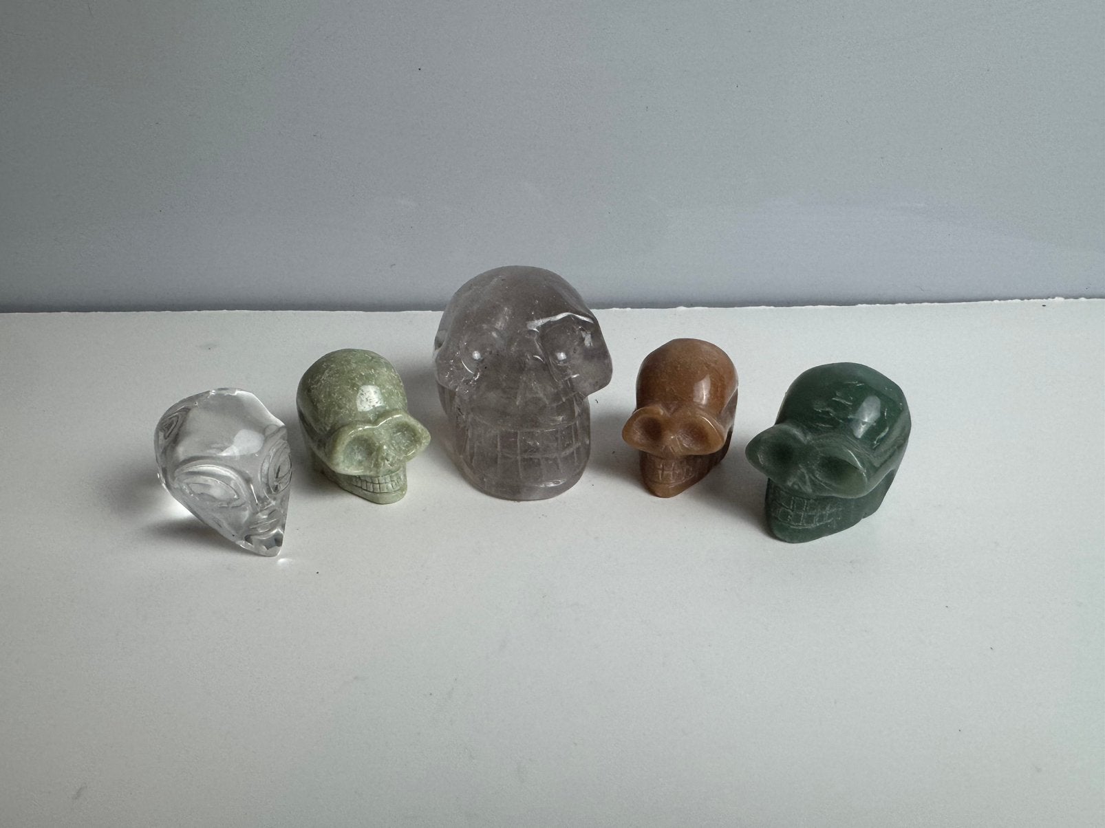 Lot Edelstenen Schedels & Alien – 5 Stuks, Verzamelen, Beelden en Beeldjes, Ophalen of Verzenden, Zo goed als nieuw, Overige typen