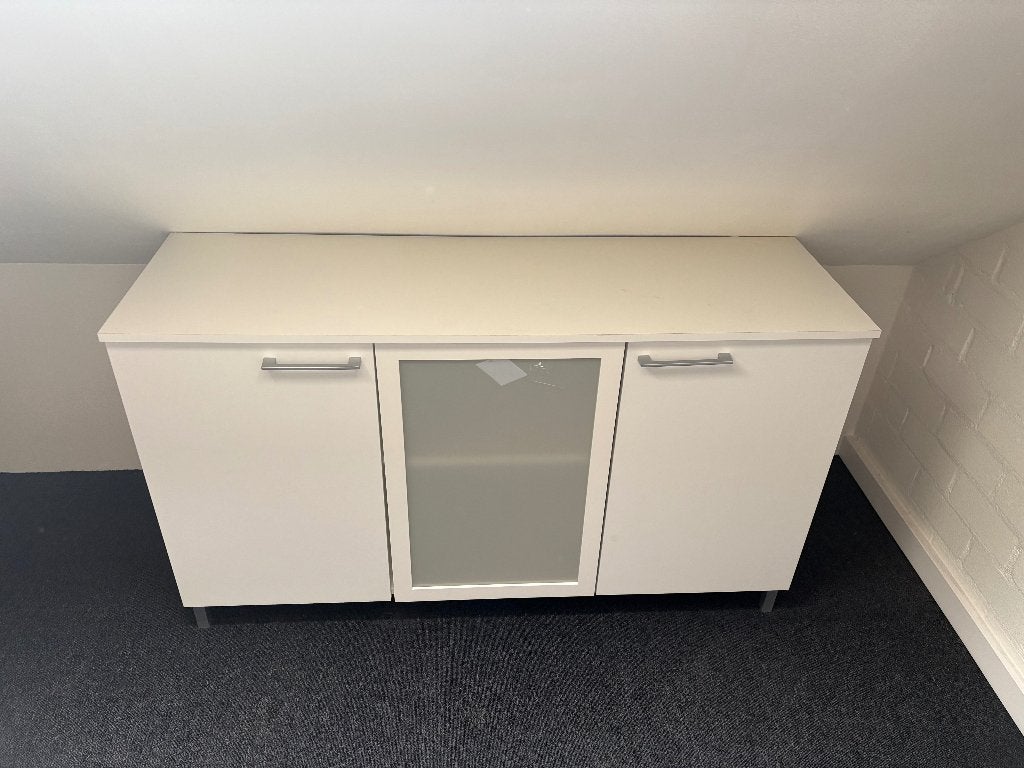 Lagere witte kast 128 cm, Ophalen, Gebruikt