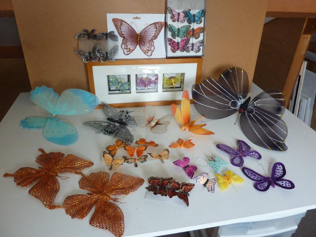 Verzameling  van 36 x decoratie vlinders i.g.st, Ophalen of Verzenden, Zo goed als nieuw