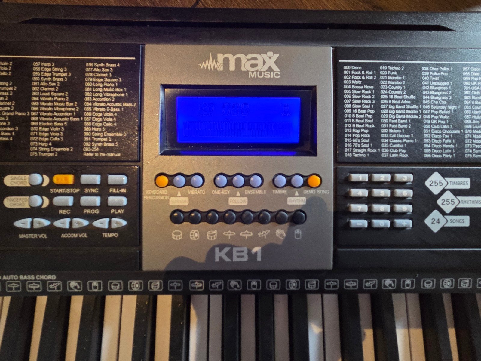 Keyboard Max KB1 - Zo goed als nieuw, Ophalen, Zo goed als nieuw, 61 toetsen, Overige merken