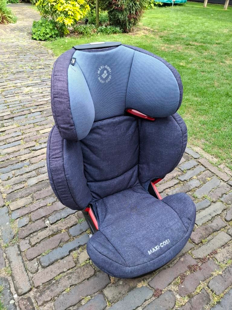 Maxi-Cosi RodiFix AirProtect autostoel - Zo goed als nieuw, Kinderen en Baby's, Autostoeltjes, Zo goed als nieuw, Maxi-Cosi, 15 t/m 36 kg