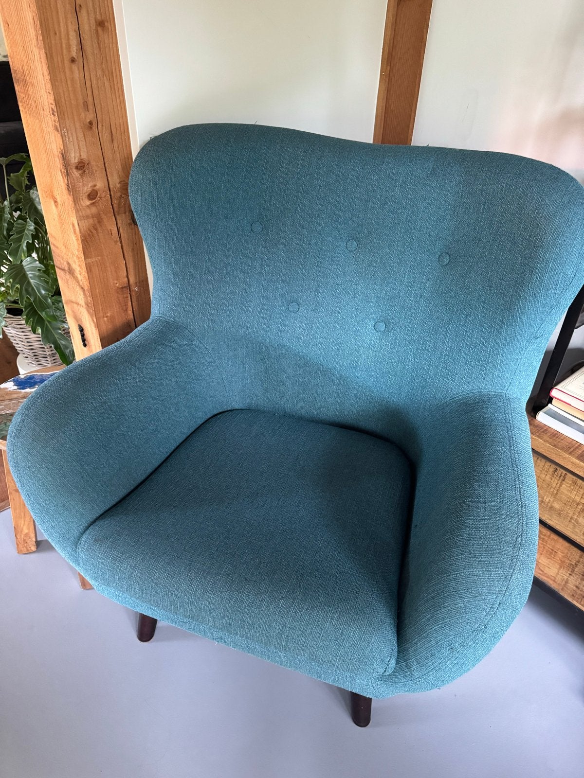Leen Bakker Viborg fauteuil - Blauw, gecapitonneerd, Huis en Inrichting, Ophalen, Gebruikt, 75 tot 100 cm, 100 tot 125 cm