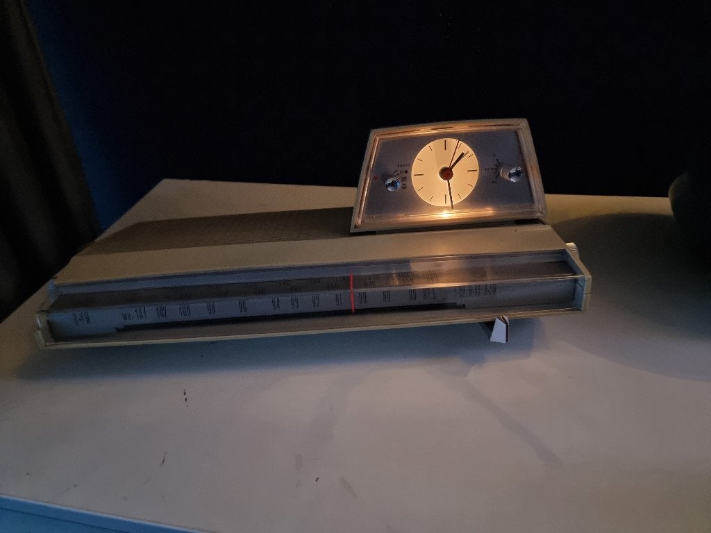 Philips 22HS274 alles werkende Wekkerradio, Ophalen of Verzenden