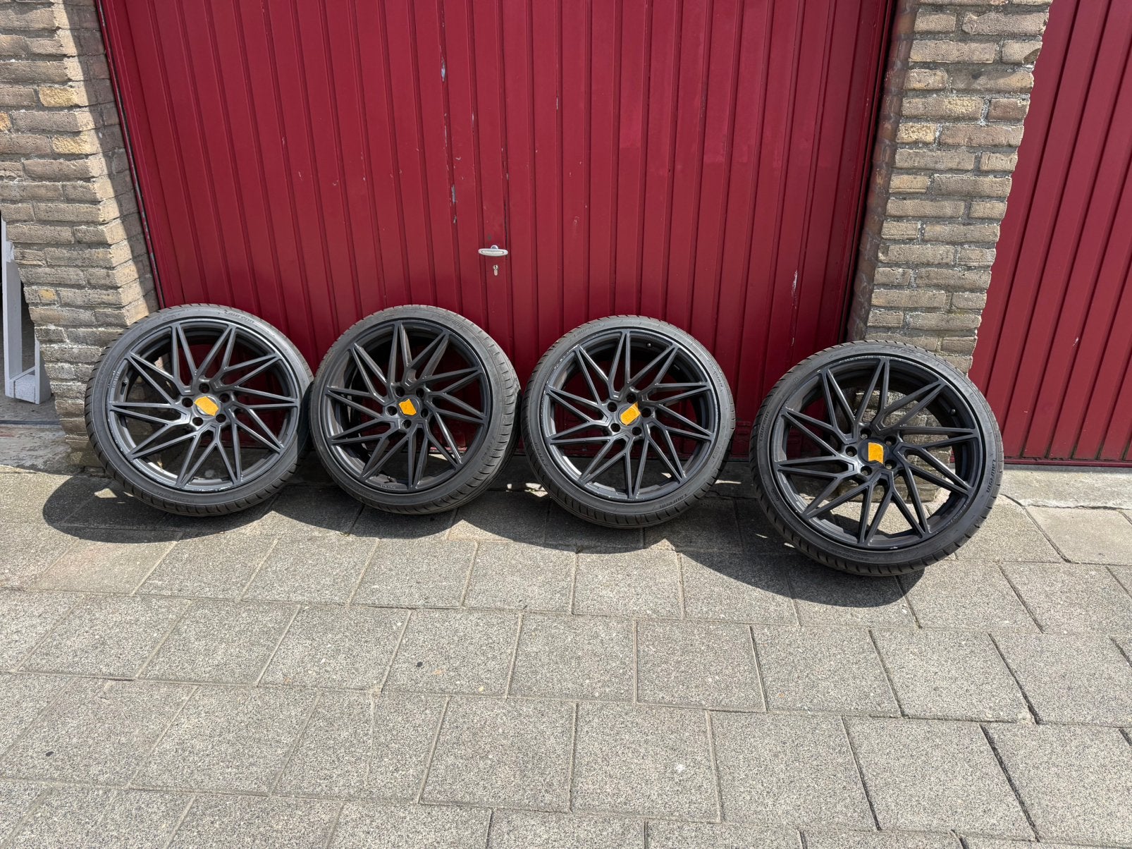 Keurig set 19 inch velgen 5x108 zgan banden, Velg(en), Nieuw, 235 mm, Personenwagen