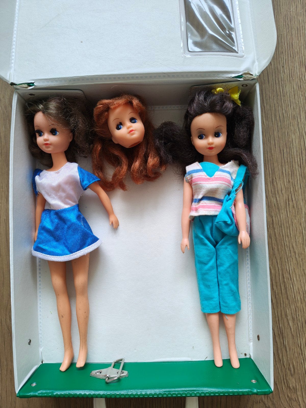 Fleur poppen met opbergdoos - Vintage staat, Ophalen of Verzenden, Gebruikt, Babypop
