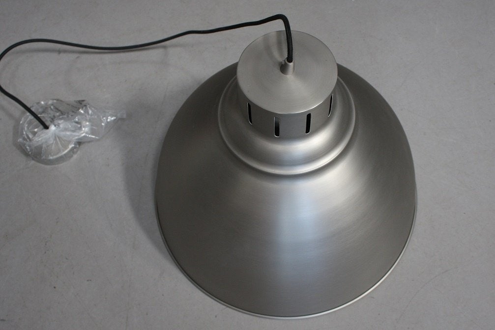 Ronde grijze hanglampen metaal industrieel grijs wit 4 x, Ophalen of Verzenden, Nieuw, Metaal, E27 (groot)
