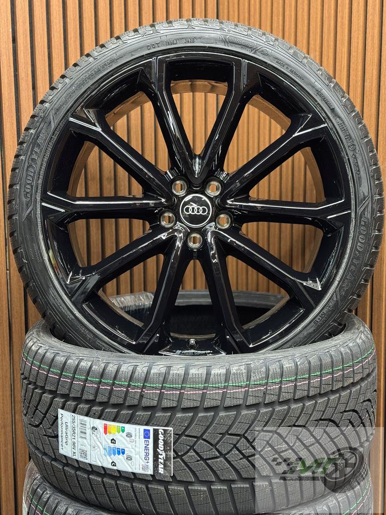 ️21" Audi RSQ3 Q3 Sportback POLYGON WINTER Goodyear BTW OEM, Auto-onderdelen, Banden en Velgen, 255 mm, -, -, Banden en Velgen