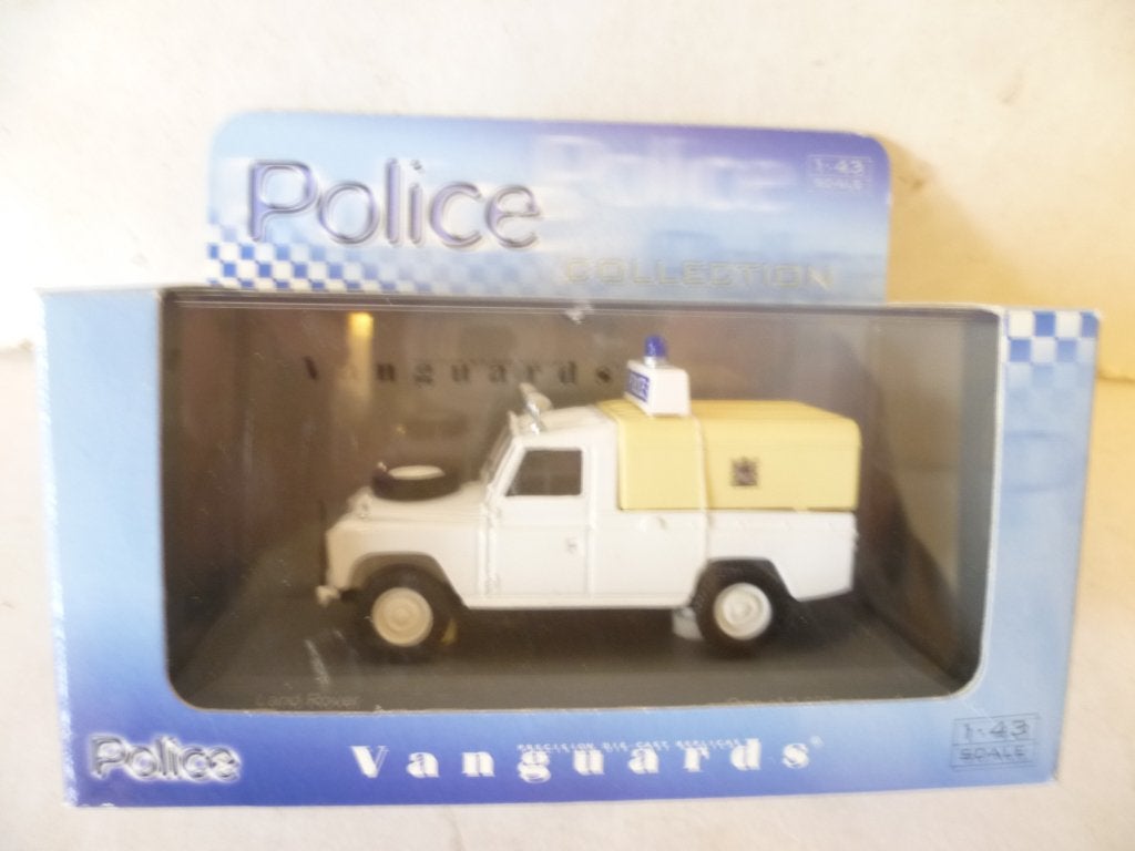 Vanguards Landrover Traffic Accident Car Police 1:43 auto, Ophalen of Verzenden, Nieuw, Auto, Vanguards