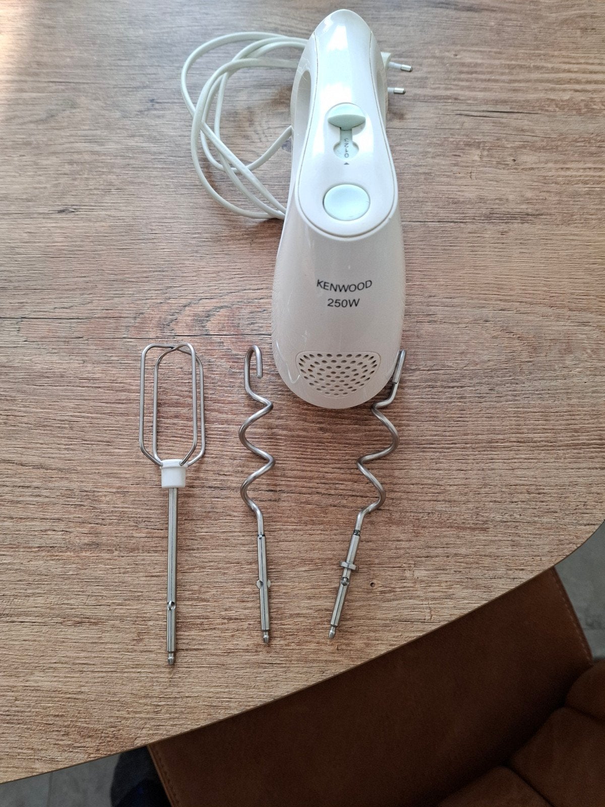 kenwood keuken mixer, 4 liter of meer, Ophalen, Gebruikt, 3 snelheden of meer