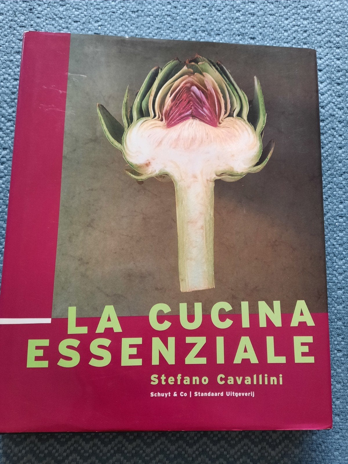 La Cucina Essenziale - Italiaans kookboek Stefano Cavallini, Hoofdgerechten, Ophalen of Verzenden, Stefano Cavallini, Gezond koken