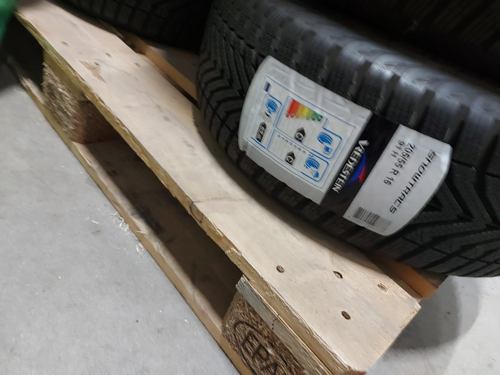 nieuwe band veigen  te koop 5 stuk, Ophalen, Nieuw, Bumper