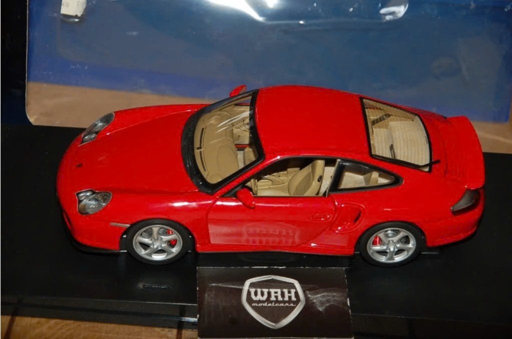 1:18 Porsche 911 996 Turbo red Autoart 77831 in doos WRH, Hobby en Vrije tijd, Modelauto's | 1:18, Verzenden, Zo goed als nieuw