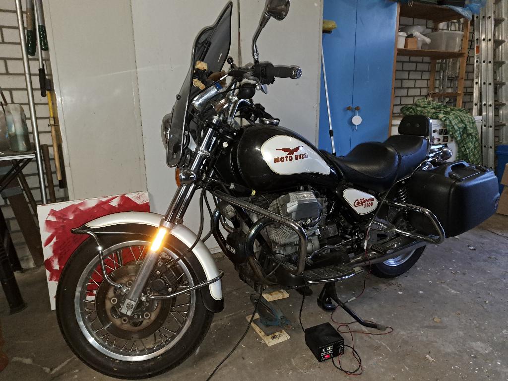 Moto Guzzi California 1100  wacht op echte liefhebber, Motoren, 1064 cc, Cardan-aandrijving, 2 cilinders, Occasion