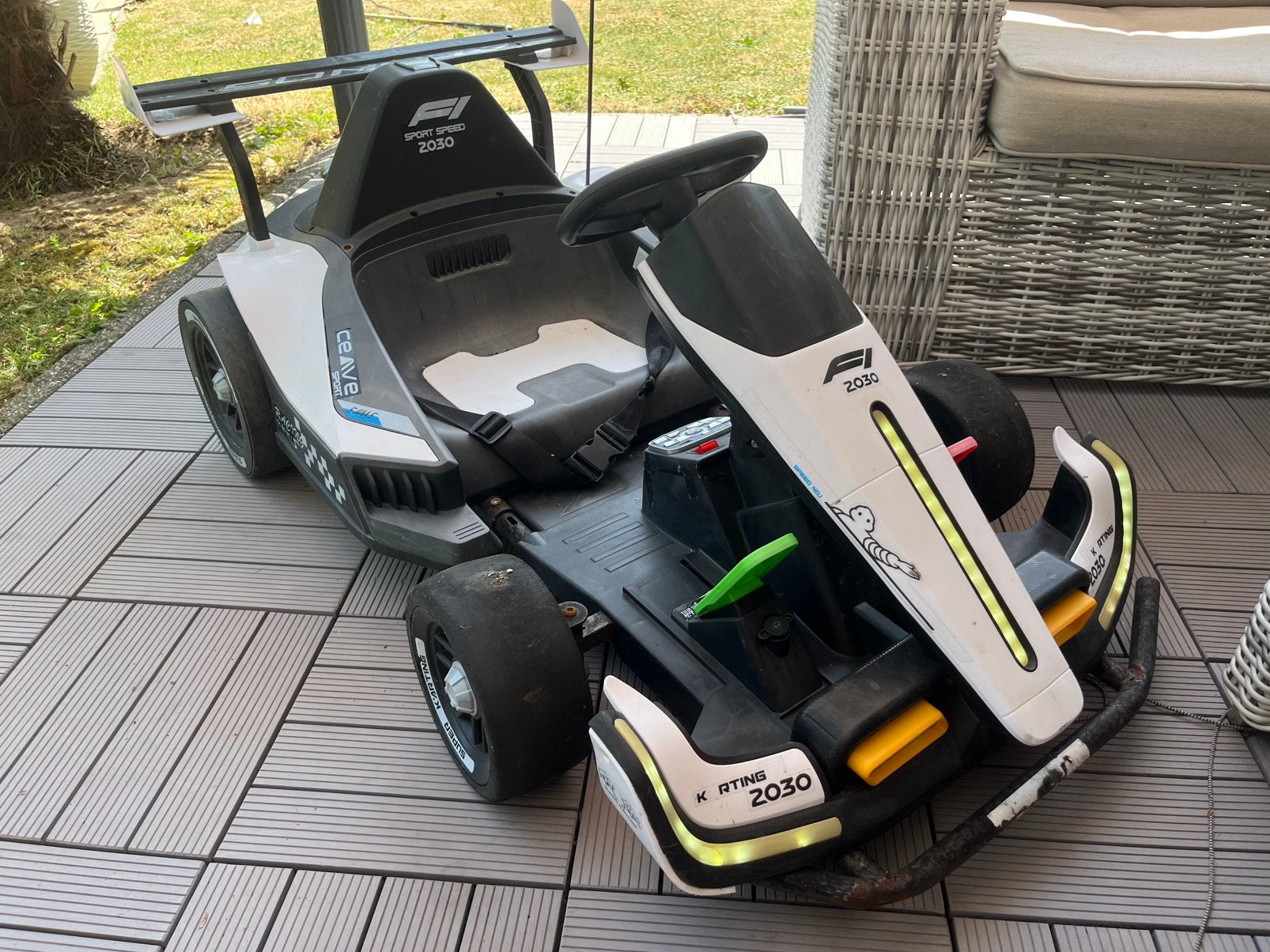 Formula 1 Go-Kart 24V Drift Kart Drift Car Kids Klein Defect, Ophalen of Verzenden, Gebruikt