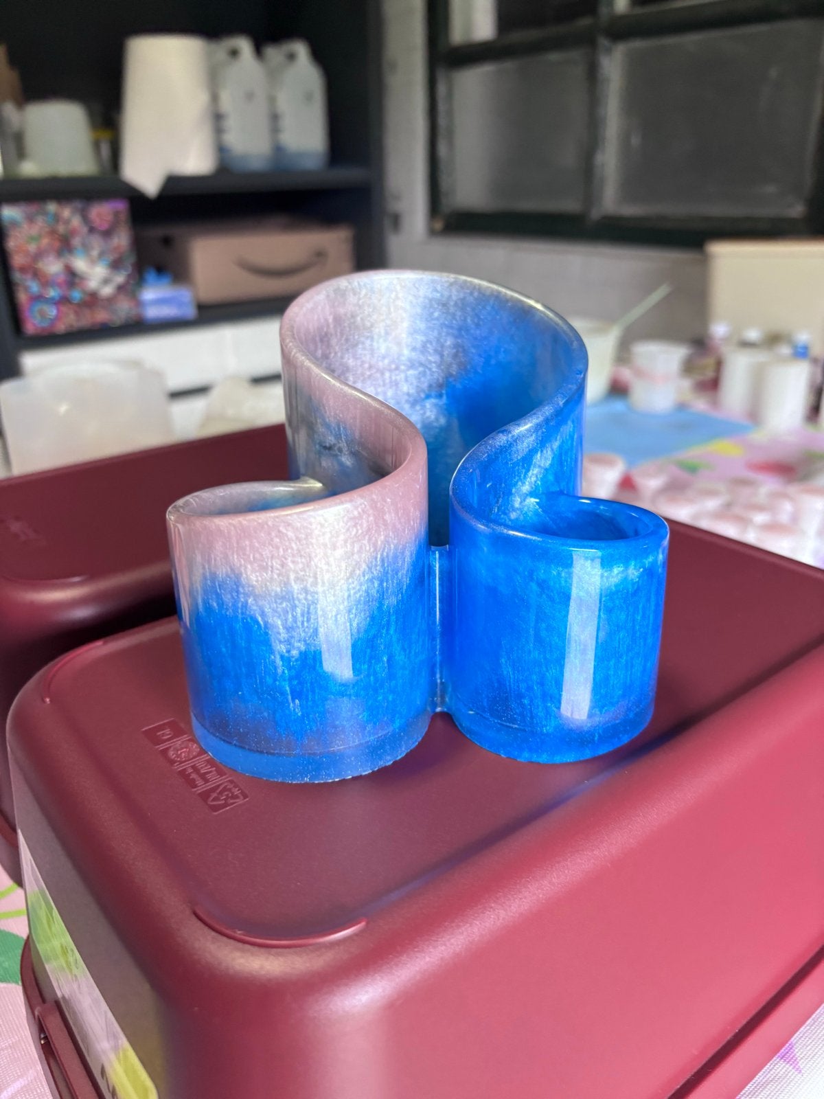 Unieke Epoxy Pennenhouder - Blauw/Roze Glans, Meerkleurig, Overige materialen, Nieuw, Ophalen of Verzenden