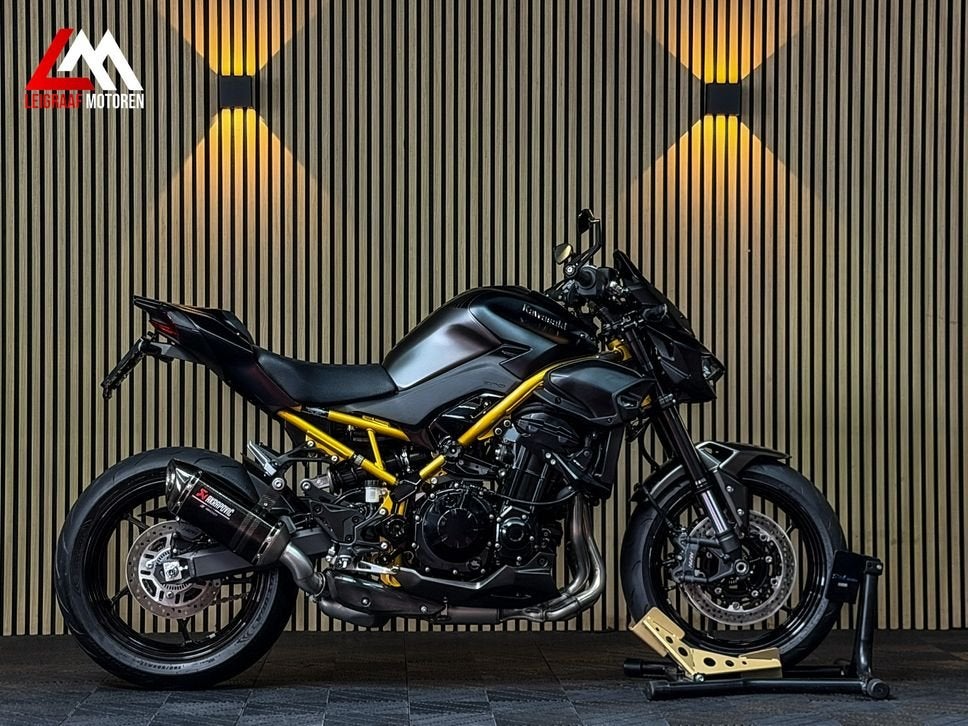 KAWASAKI Z900 PERFORMANCE - 2026 - Akrapovic - Quickshifter, 4 cilinders, 948 cc, Bedrijf, Onbekend
