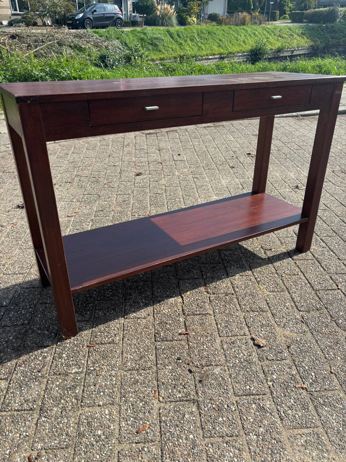 Houten sidetable / wandtafel met 2 lades, Ophalen, 100 tot 150 cm, Zo goed als nieuw, 25 tot 50 cm