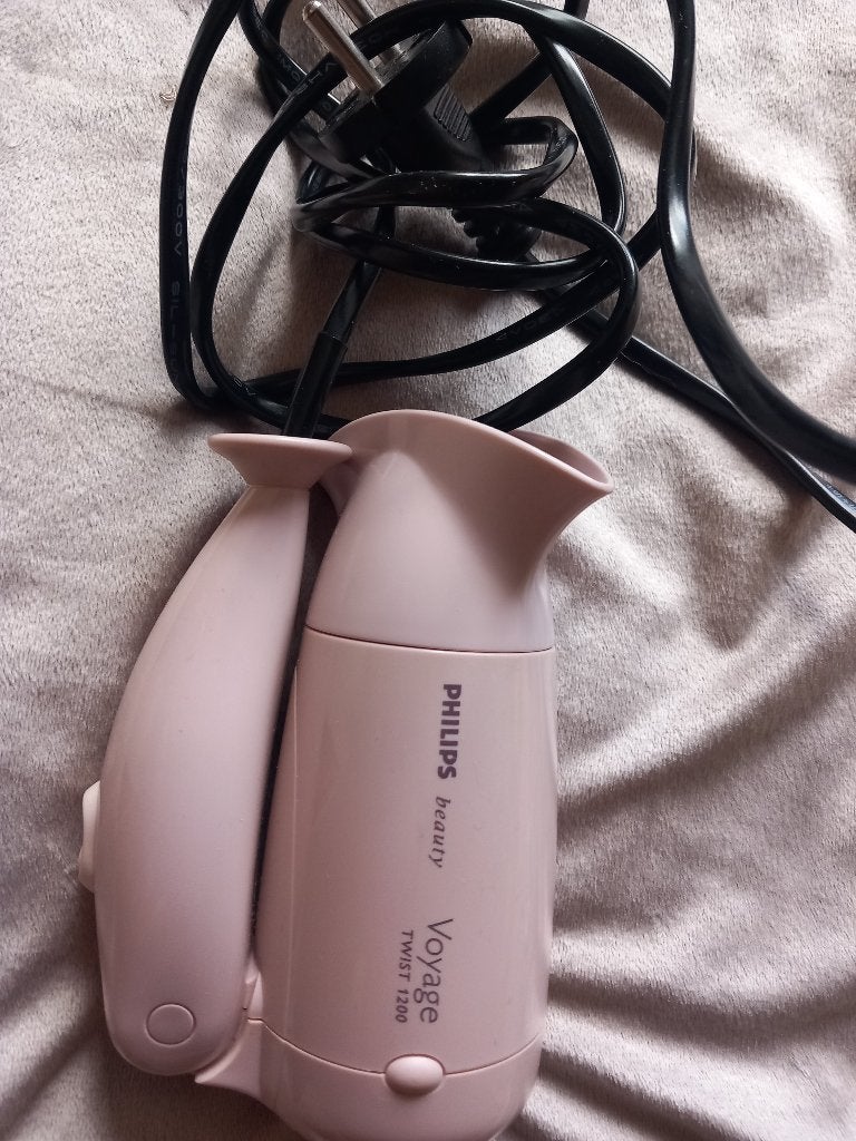 Philips reisfohn voyager twist 1200, Sieraden, Tassen en Uiterlijk, Uiterlijk | Haarverzorging, Ophalen of Verzenden, Zo goed als nieuw