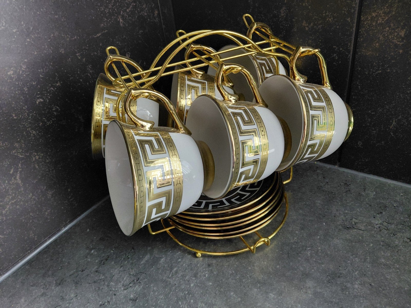 Luxe Koffie servies met Goud versace stijl, Huis en Inrichting, Keuken | Servies, Ophalen, Zo goed als nieuw, Modern, Kop(pen) en/of Schotel(s)