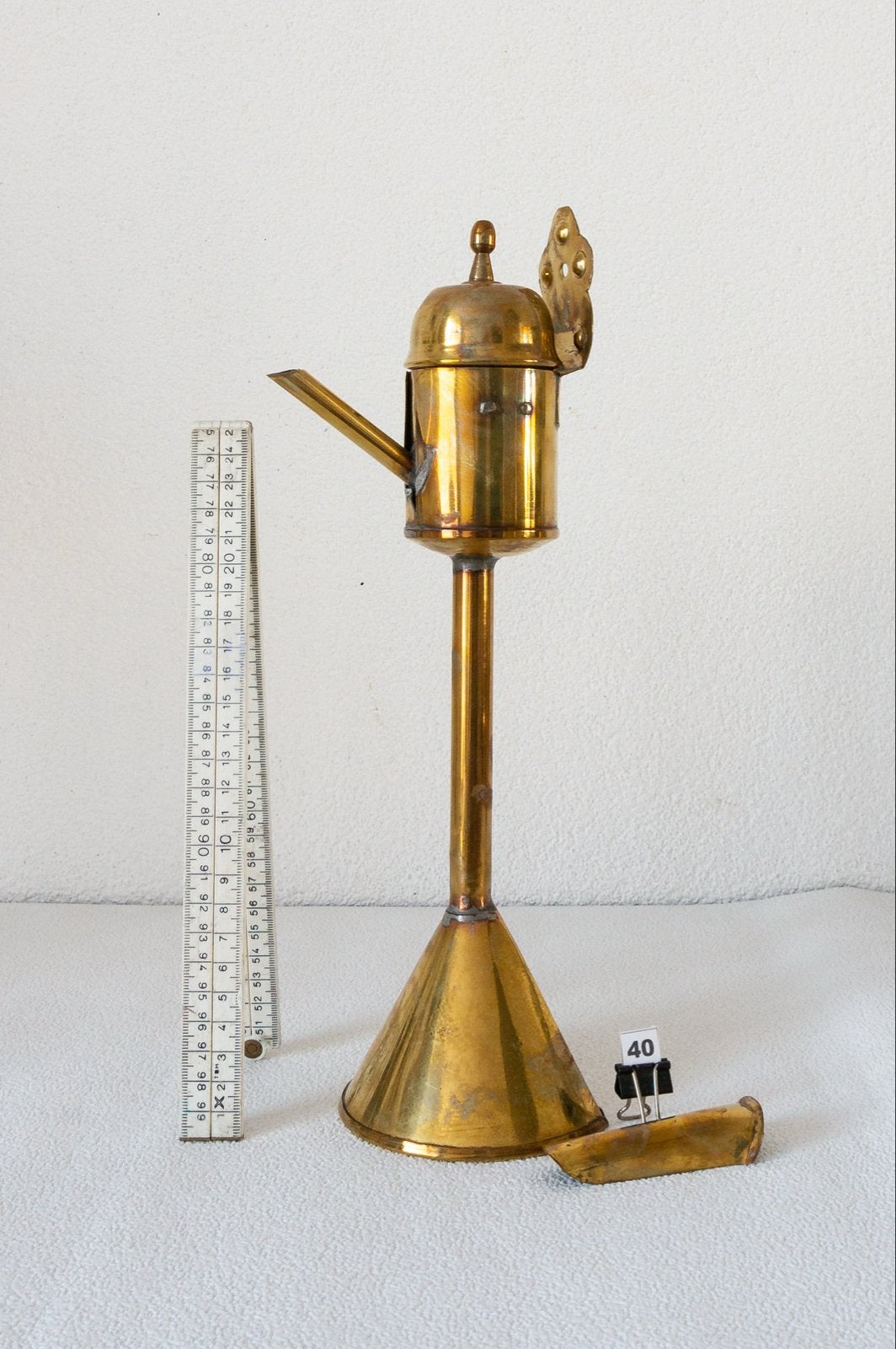 Antieke koperen olielamp op standaard, Ophalen