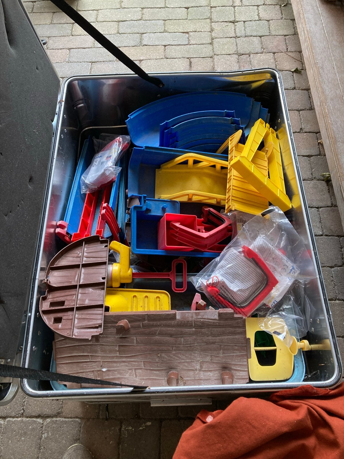 Grote set speelgoed waterbaan in een kist, Ophalen, Gebruikt, Jongen of Meisje