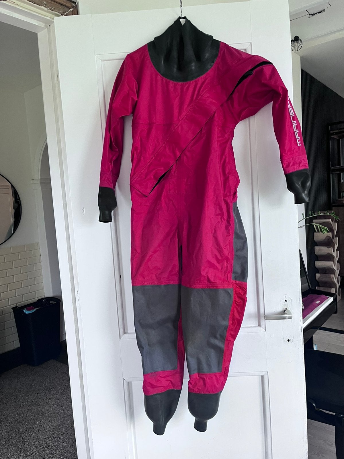 Te koop droogpak m152 en zeilschoenen, Ophalen of Verzenden, Gebruikt, Kind, Drysuit