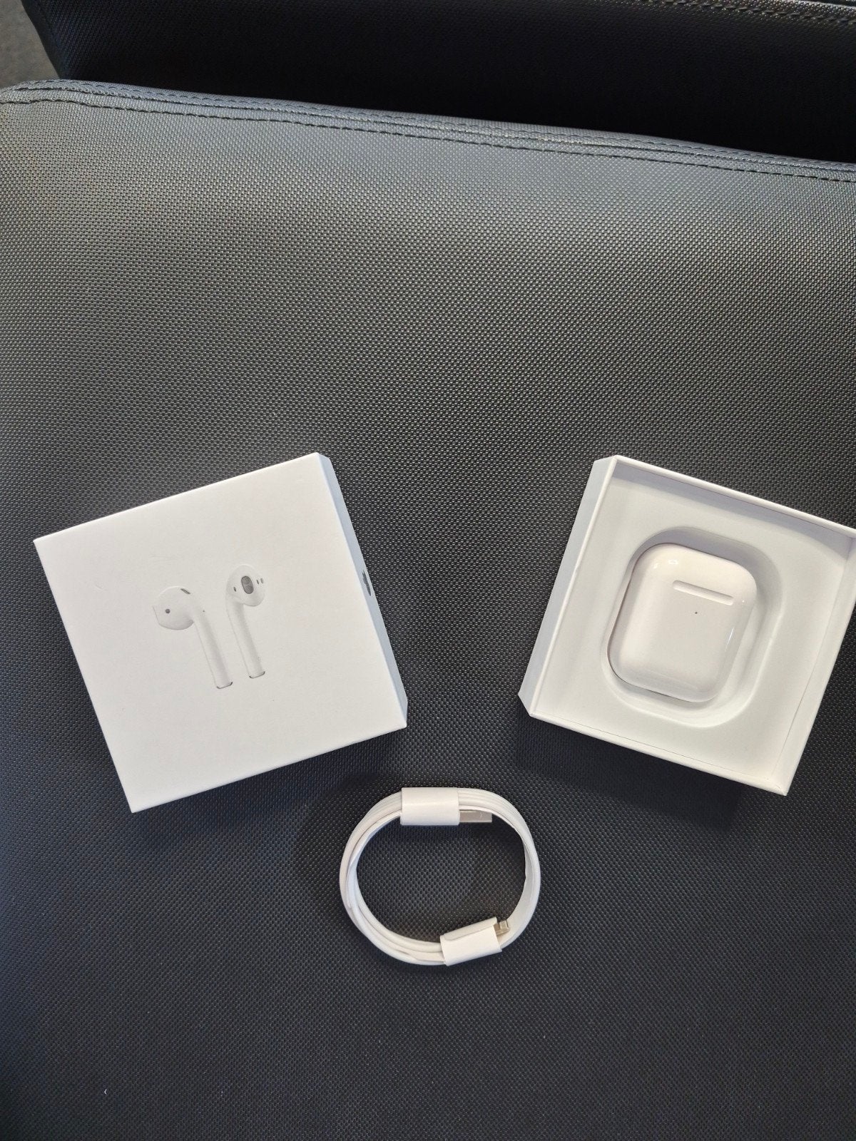 Apple AirPods 2 met Oplaadcase, Audio, Tv en Foto, Koptelefoons, Ophalen of Verzenden, Zo goed als nieuw, Overige merken, Draadloos